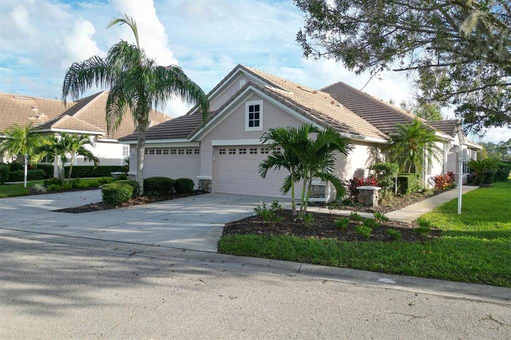 Lakewood Ranch, FL 34202,7052 WOODMORE TER