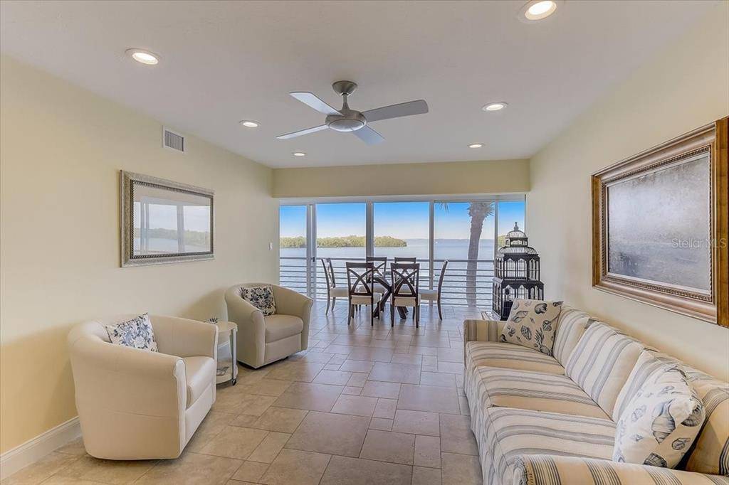 Longboat Key, FL 34228,4310 FALMOUTH DR #202