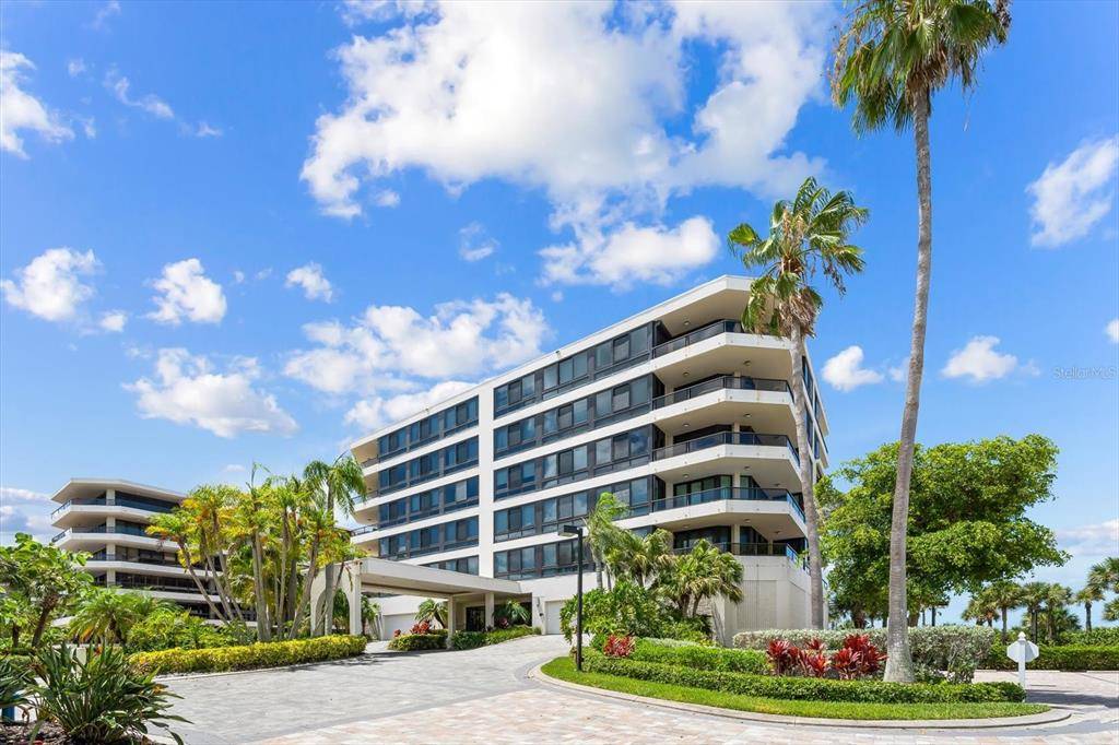 Longboat Key, FL 34228,575 SANCTUARY DR #A103