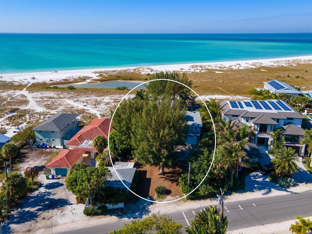 Anna Maria, FL 34216,769 N SHORE DR