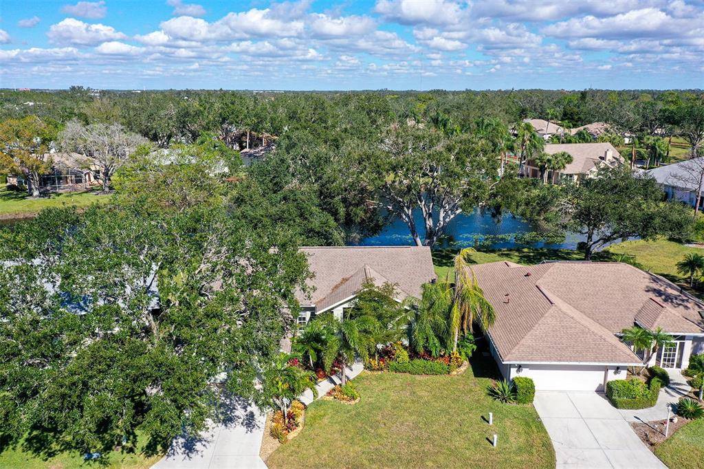 Venice, FL 34292,412 BERMUDA ISLES CIR