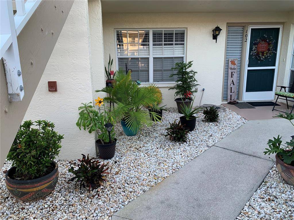 Venice, FL 34292,204 SILVER LAKE DR #102