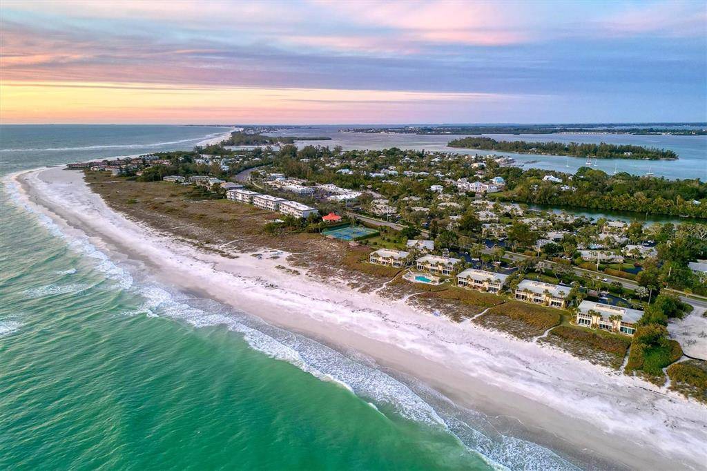 Longboat Key, FL 34228,6701 GULF OF MEXICO DR #303