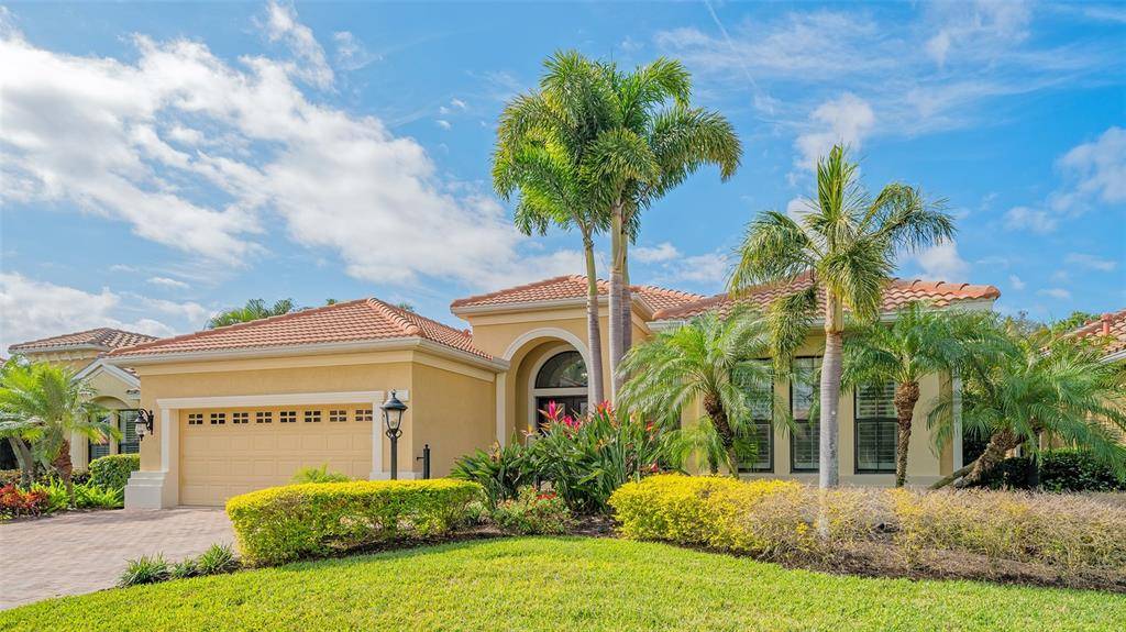 Lakewood Ranch, FL 34202,7238 LAKE FOREST GLN