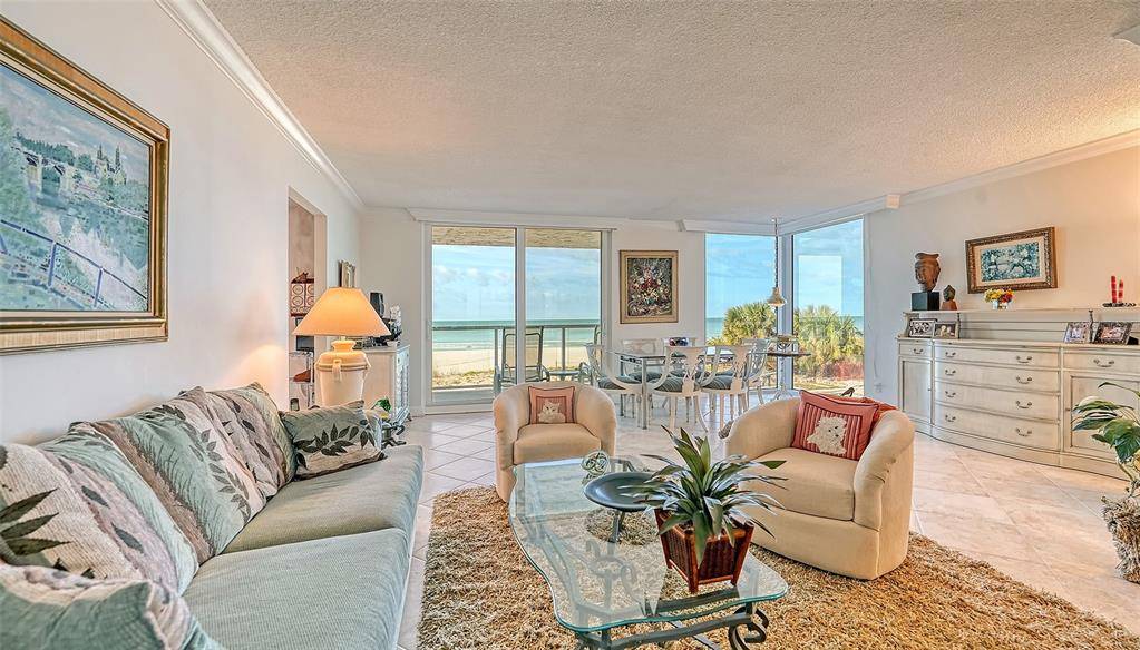 Longboat Key, FL 34228,2425 GULF OF MEXICO DR #2E