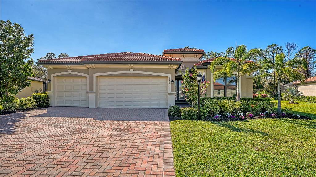 Bradenton, FL 34211,9722 CARNOUSTIE PL