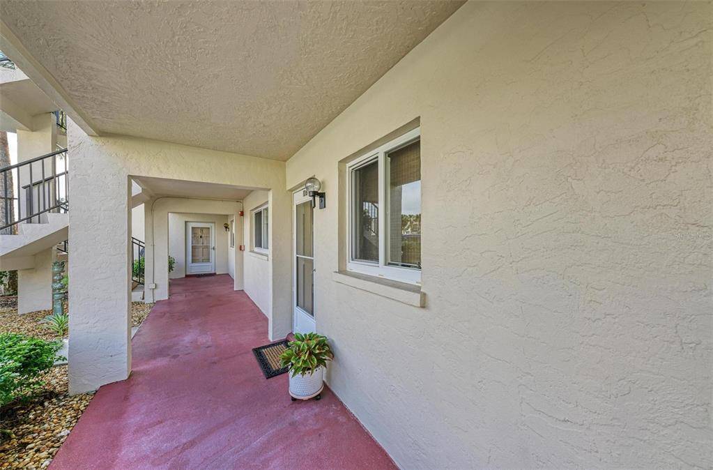 Venice, FL 34285,260 SANTA MARIA ST #106