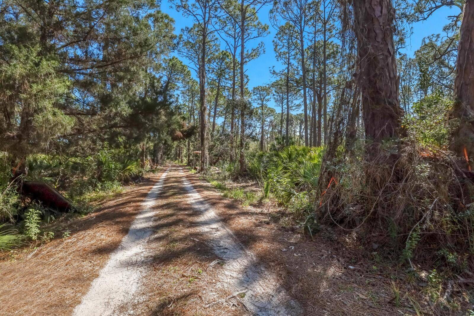 Osprey, FL 34229,228 PINE RANCH EAST RD