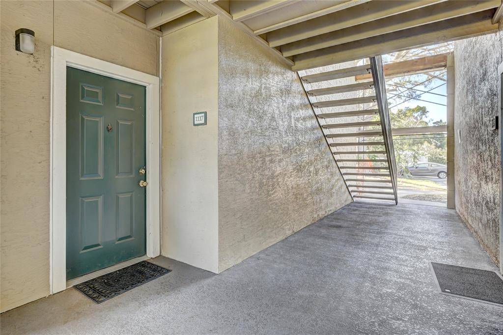 Sarasota, FL 34238,4005 CROCKERS LAKE BLVD #17