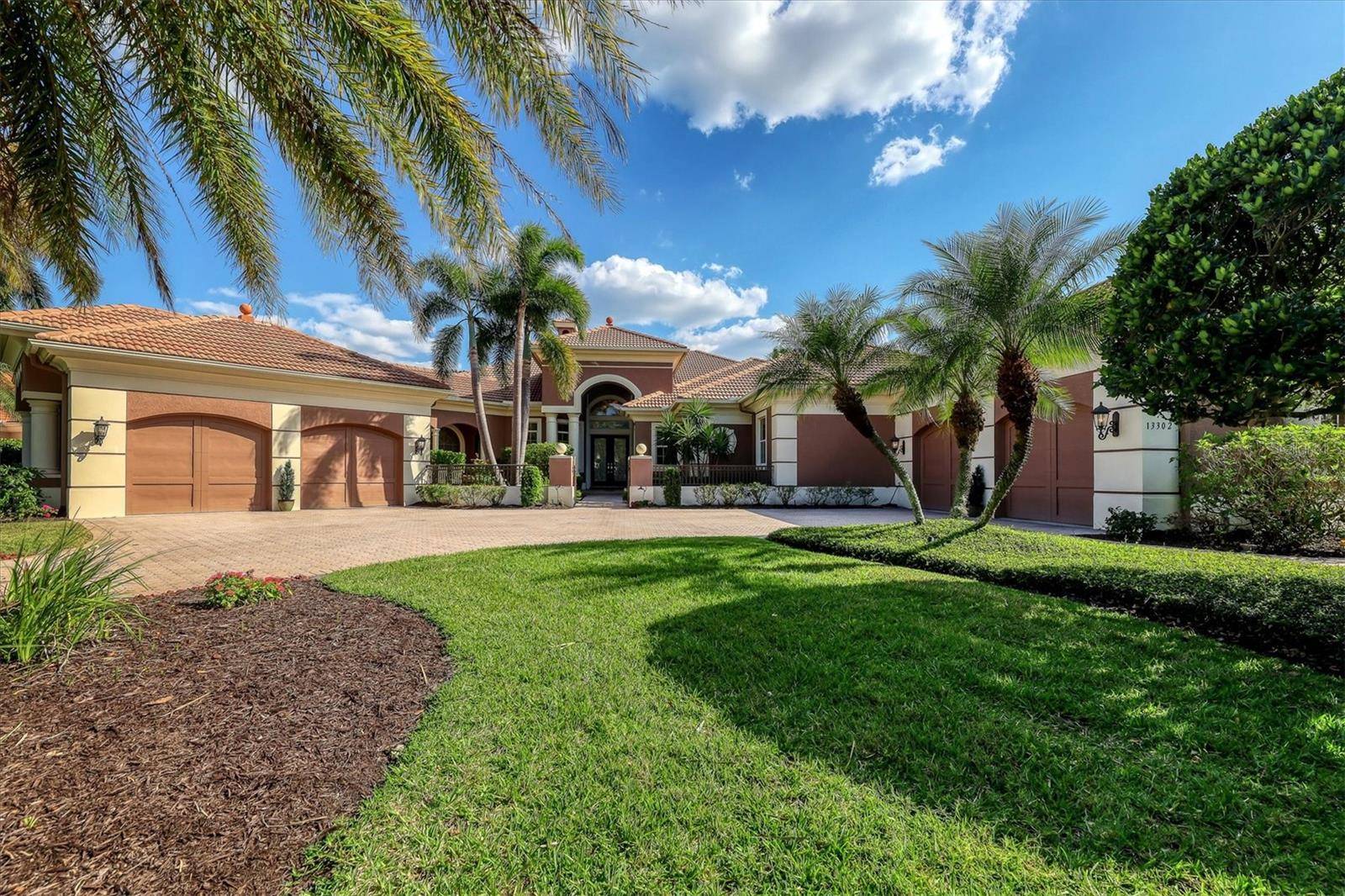 Lakewood Ranch, FL 34202,13302 PALMERS CREEK TER