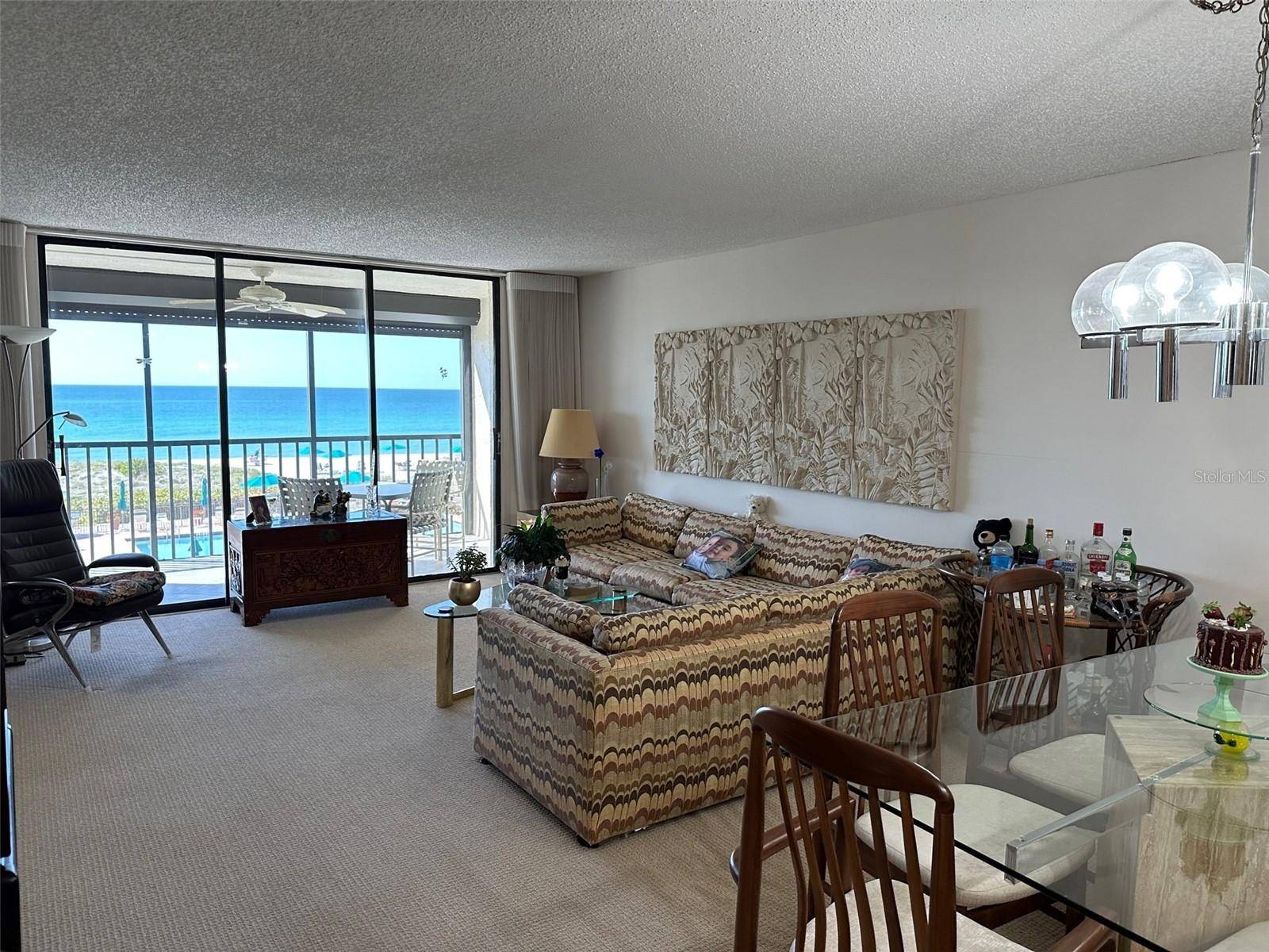 Longboat Key, FL 34228,2045 GULF OF MEXICO DR #M1-209