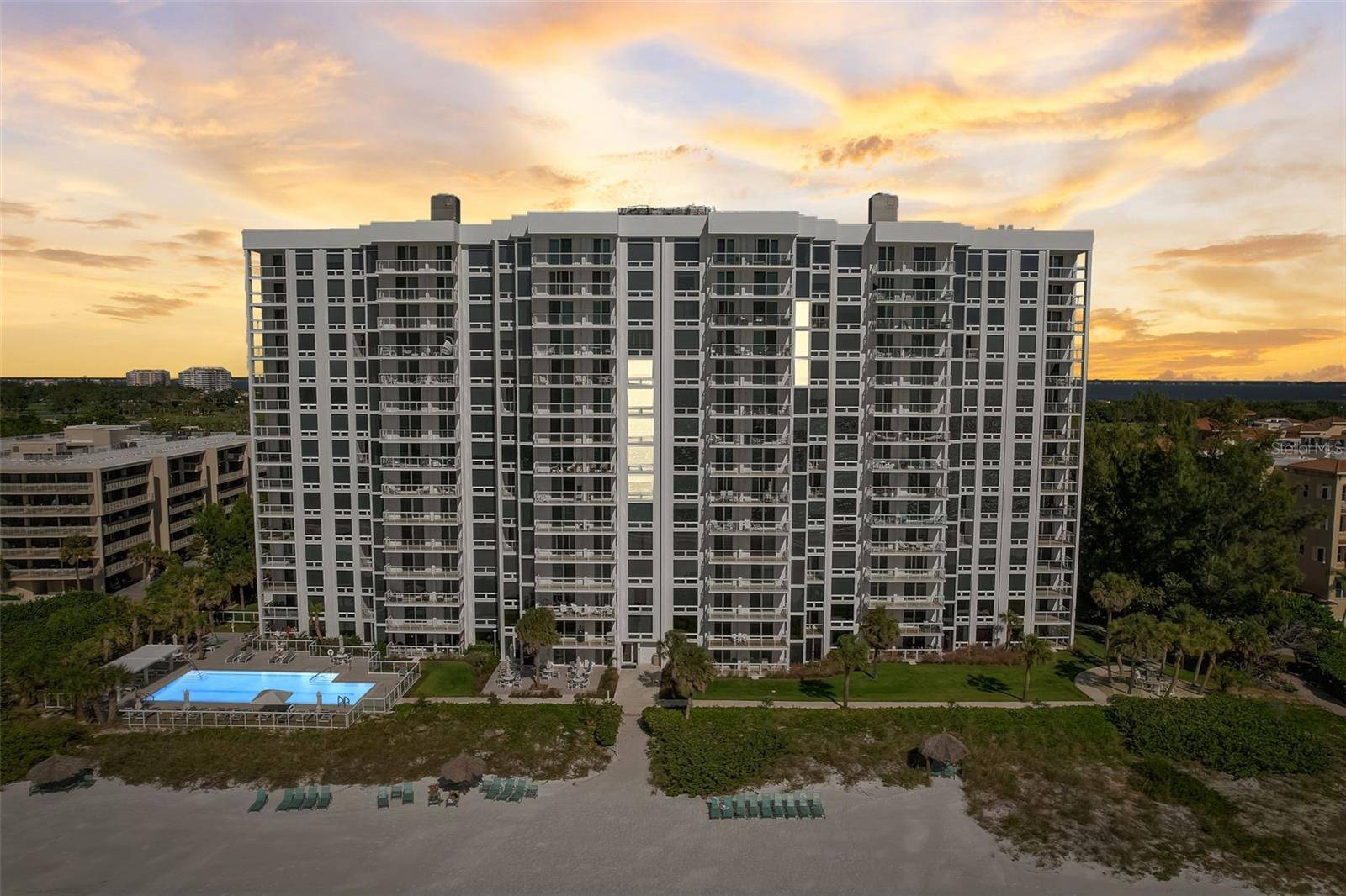 Longboat Key, FL 34228,2425 GULF OF MEXICO DR #14B