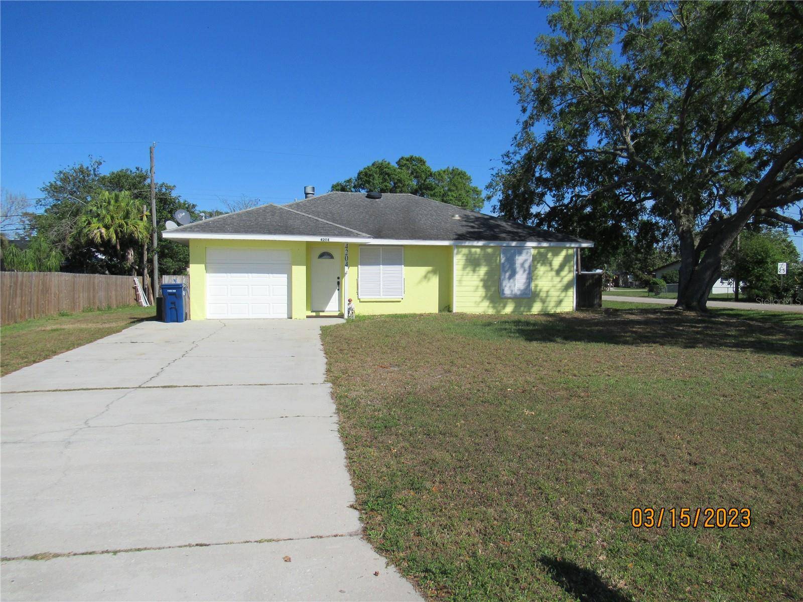 Parrish, FL 34219,4204 96TH AVE E