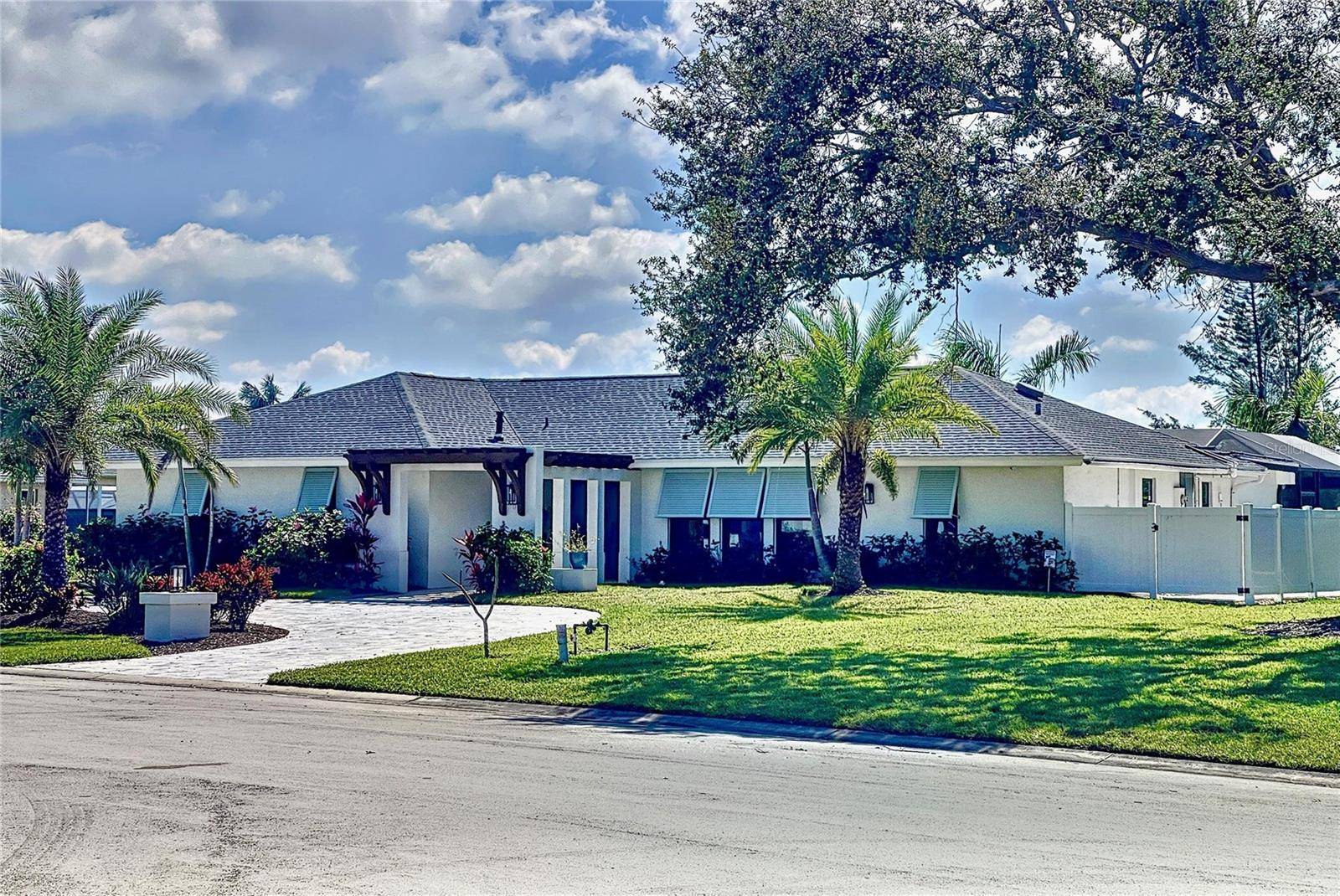 Fort Myers, FL 33919,6932 ERIN MARIE CT