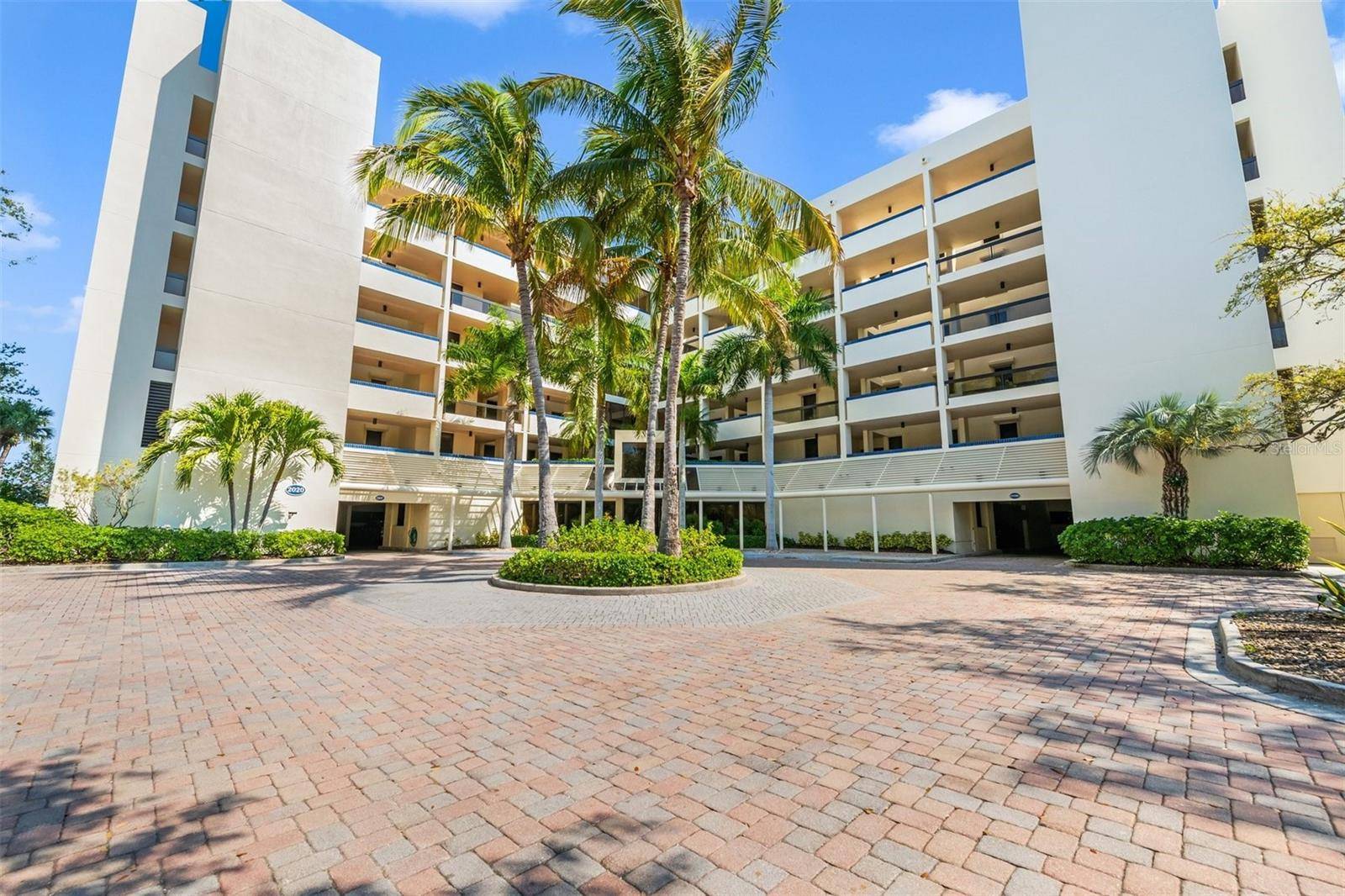 Longboat Key, FL 34228,2020 HARBOURSIDE DR #423