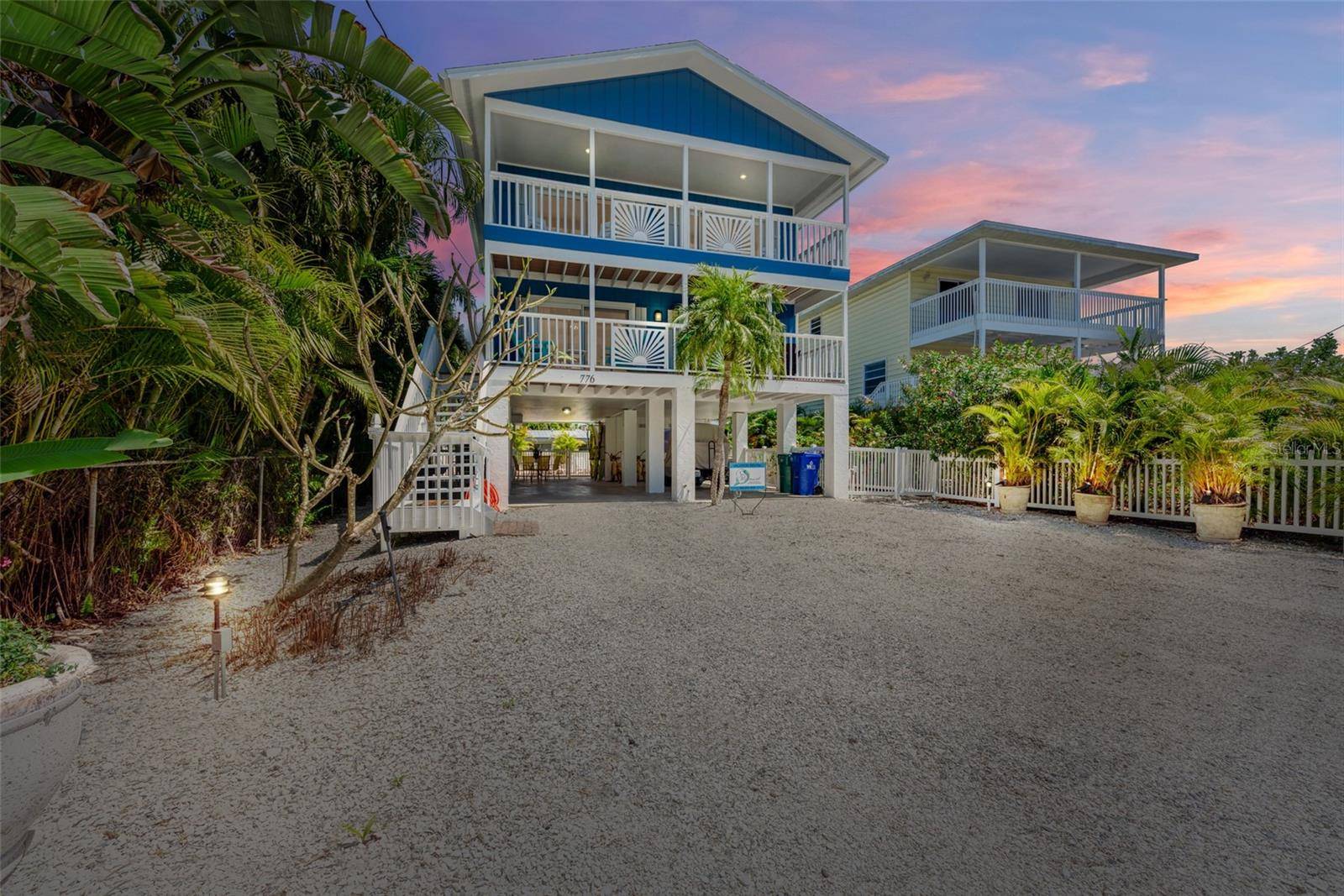 Anna Maria, FL 34216,776 N SHORE DR