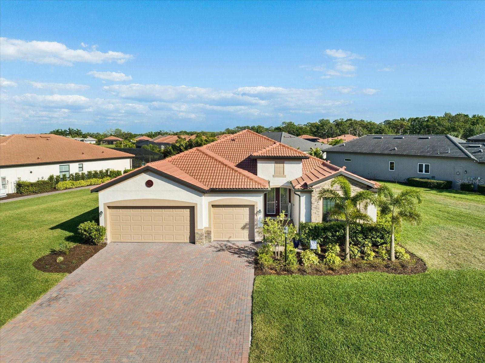 Bradenton, FL 34211,9711 CARNOUSTIE PL