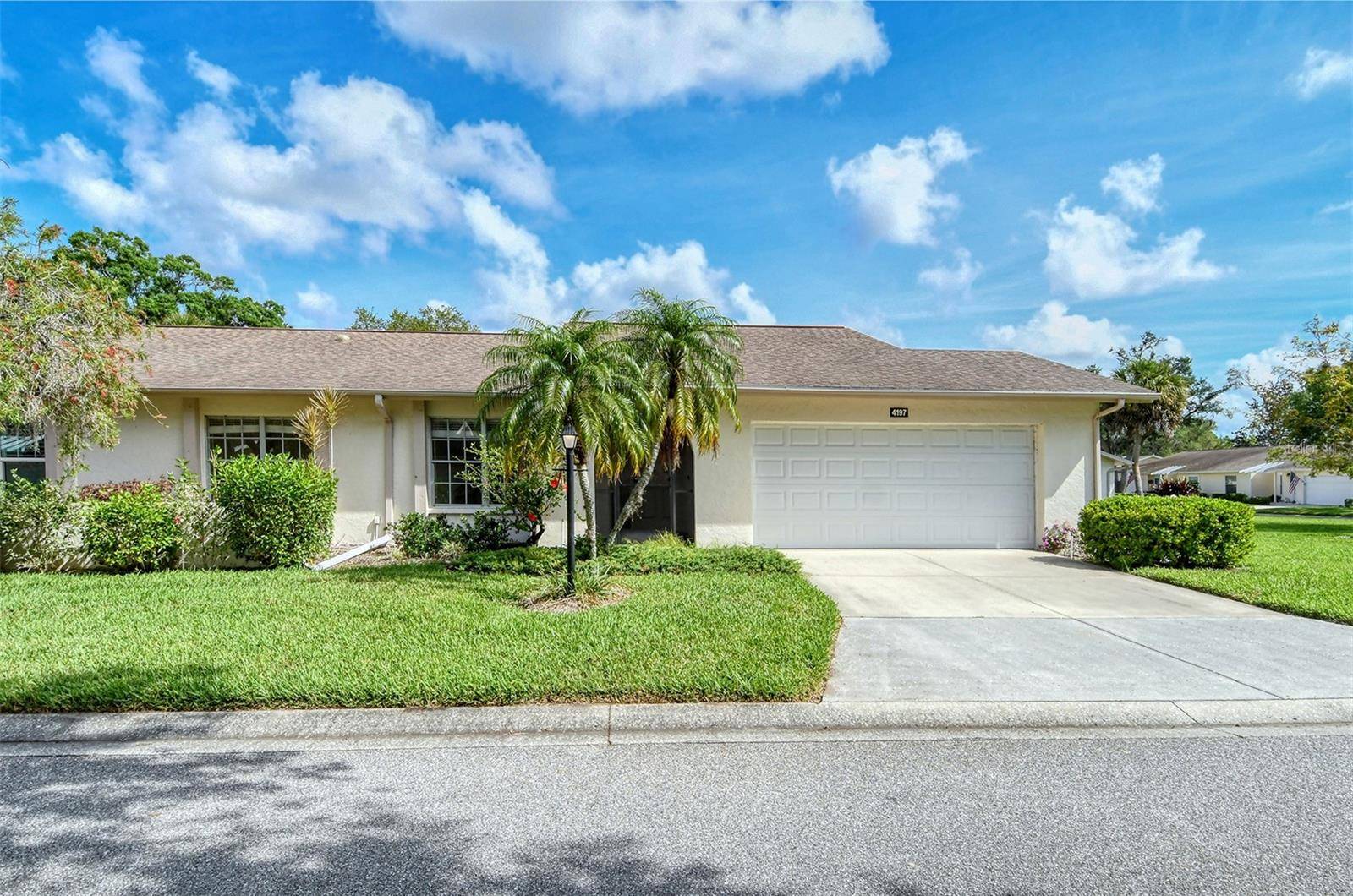 Sarasota, FL 34233,4197 OAKHURST CIR W #3146