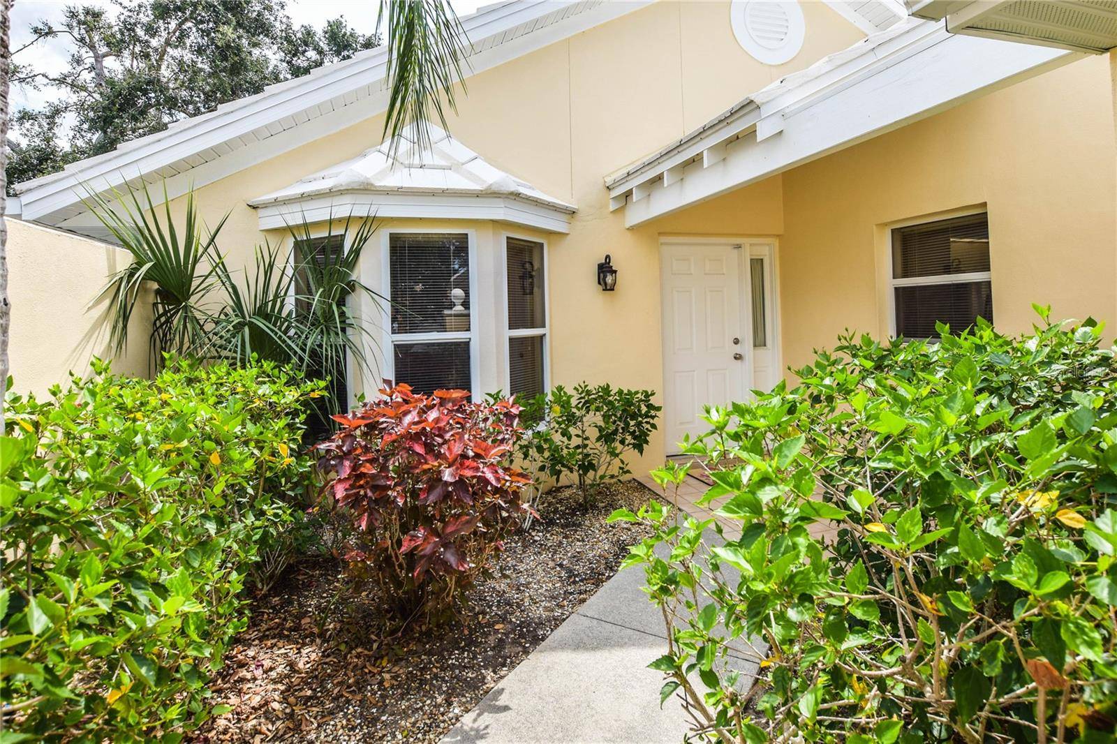 Venice, FL 34293,550 CLUBSIDE CIR #23