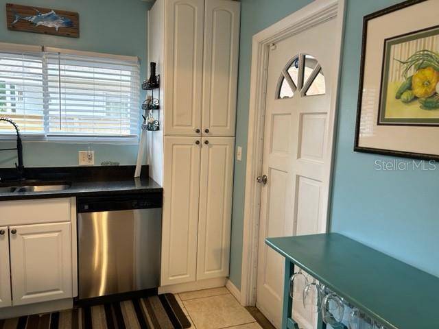 Sarasota, FL 34239,2430 BAHIA VISTA ST