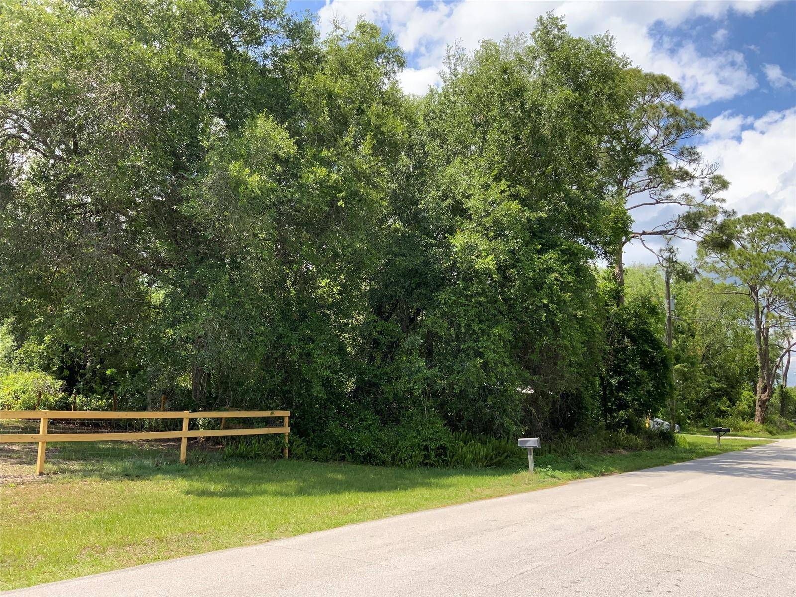 Deland, FL 32724,2ND AVE
