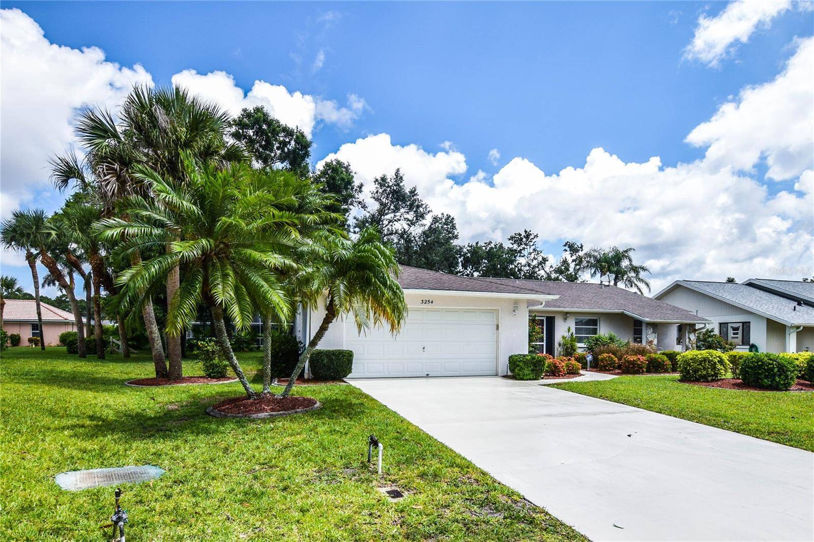 Venice, FL 34293,3254 MEADOW RUN DR