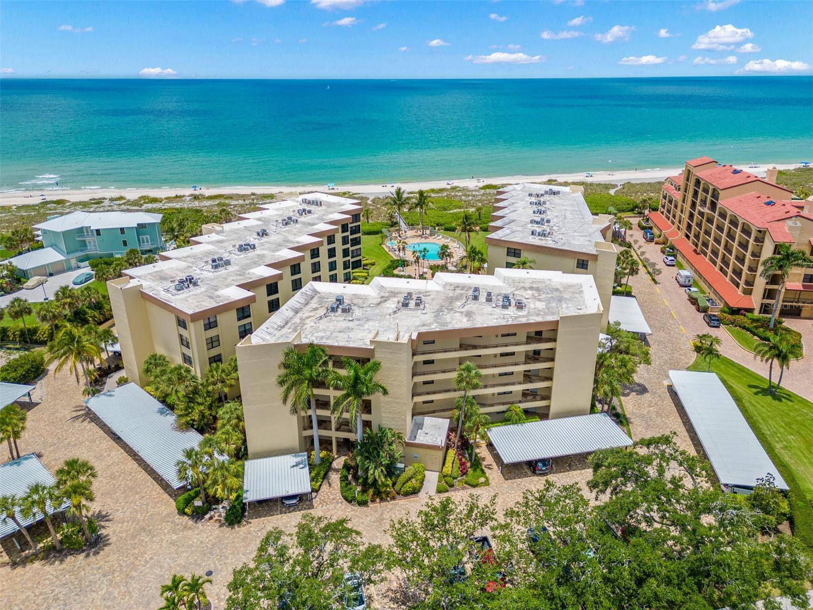 Sarasota, FL 34242,8770 MIDNIGHT PASS RD #302B