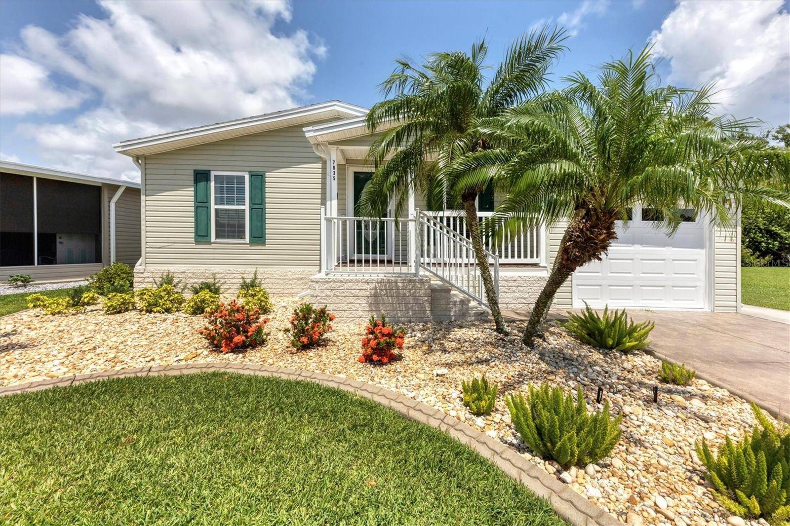 Ellenton, FL 34222,7035 35TH ST E