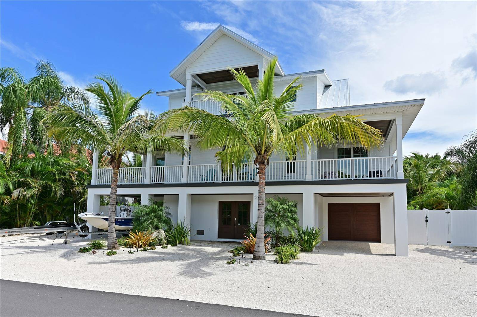 Longboat Key, FL 34228,598 LYONS LN