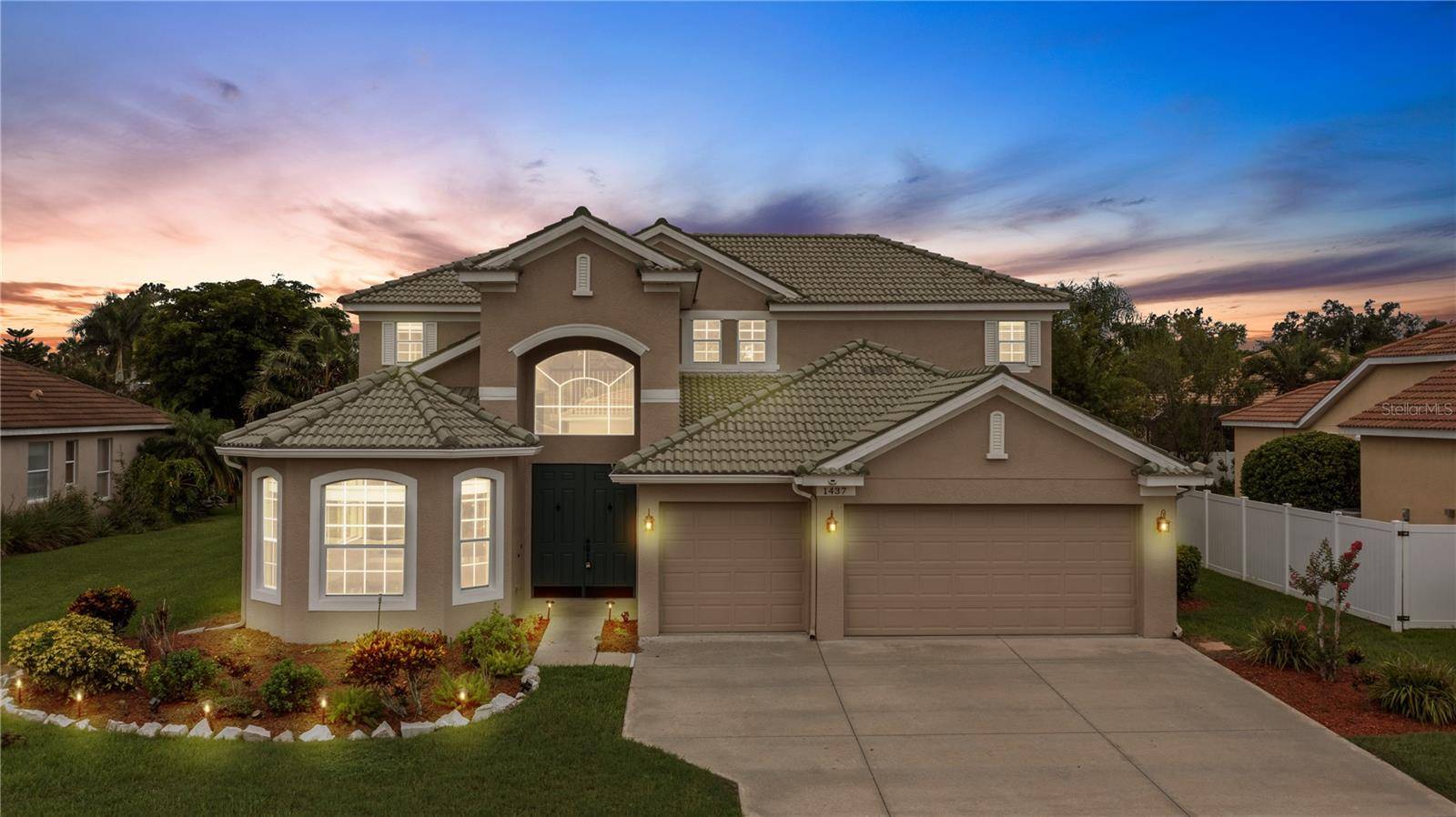Sarasota, FL 34240,1437 PINYON PINE DR