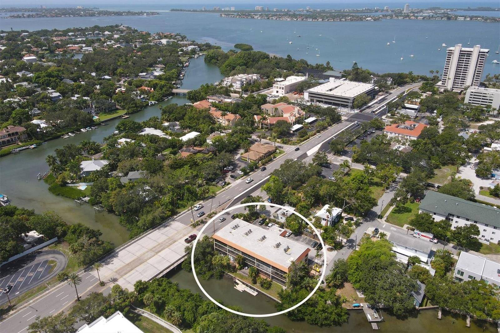 Sarasota, FL 34236,1650 PINE TREE LN #304