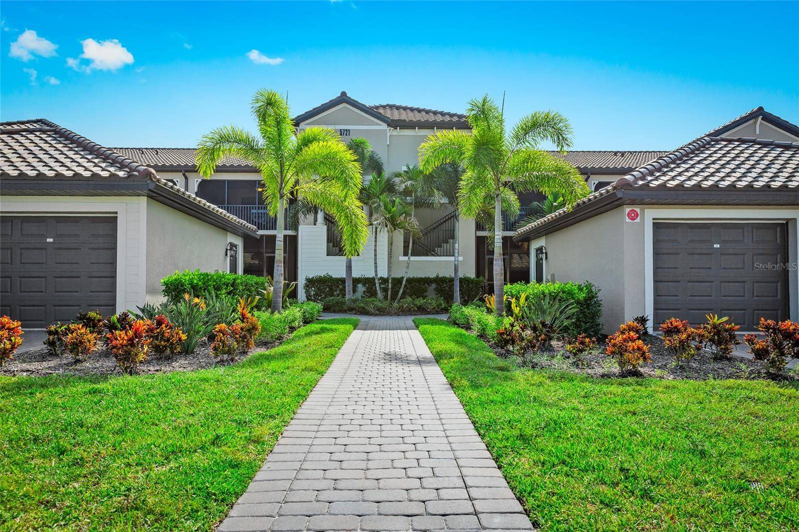 Lakewood Ranch, FL 34211,5721 PALMER CIR #203