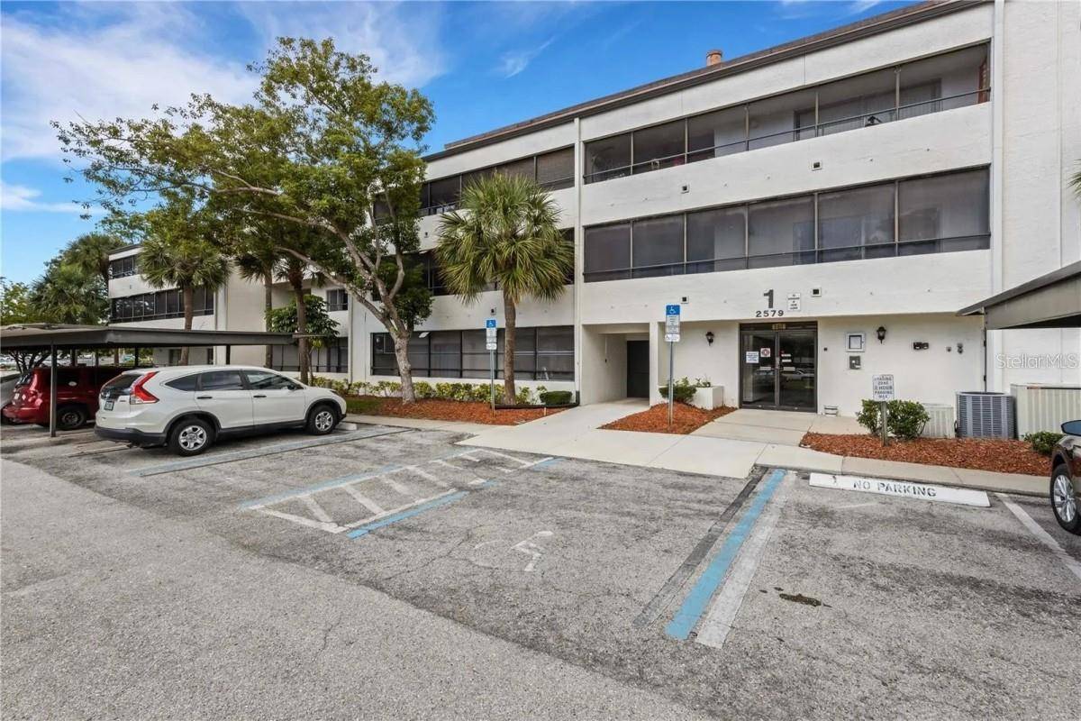 Clearwater, FL 33761,2579 COUNTRYSIDE BLVD #1106