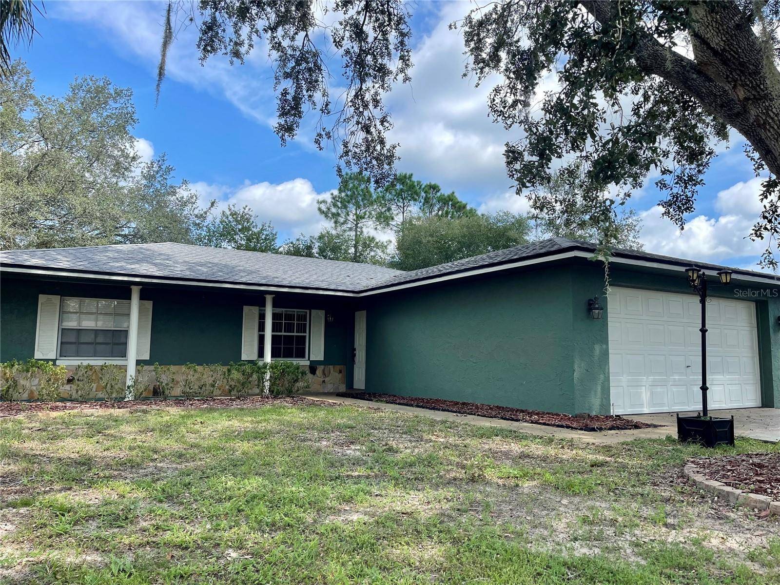 Eustis, FL 32726,2705 N DELLWOOD DR