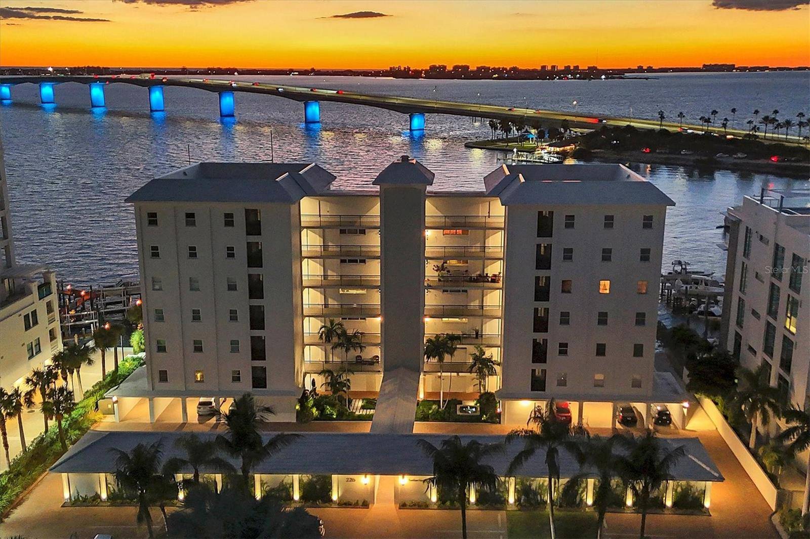 Sarasota, FL 34236,226 GOLDEN GATE PT #33