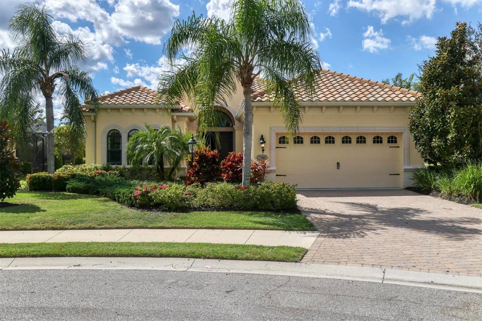 Lakewood Ranch, FL 34202,7108 CALLANDER CV