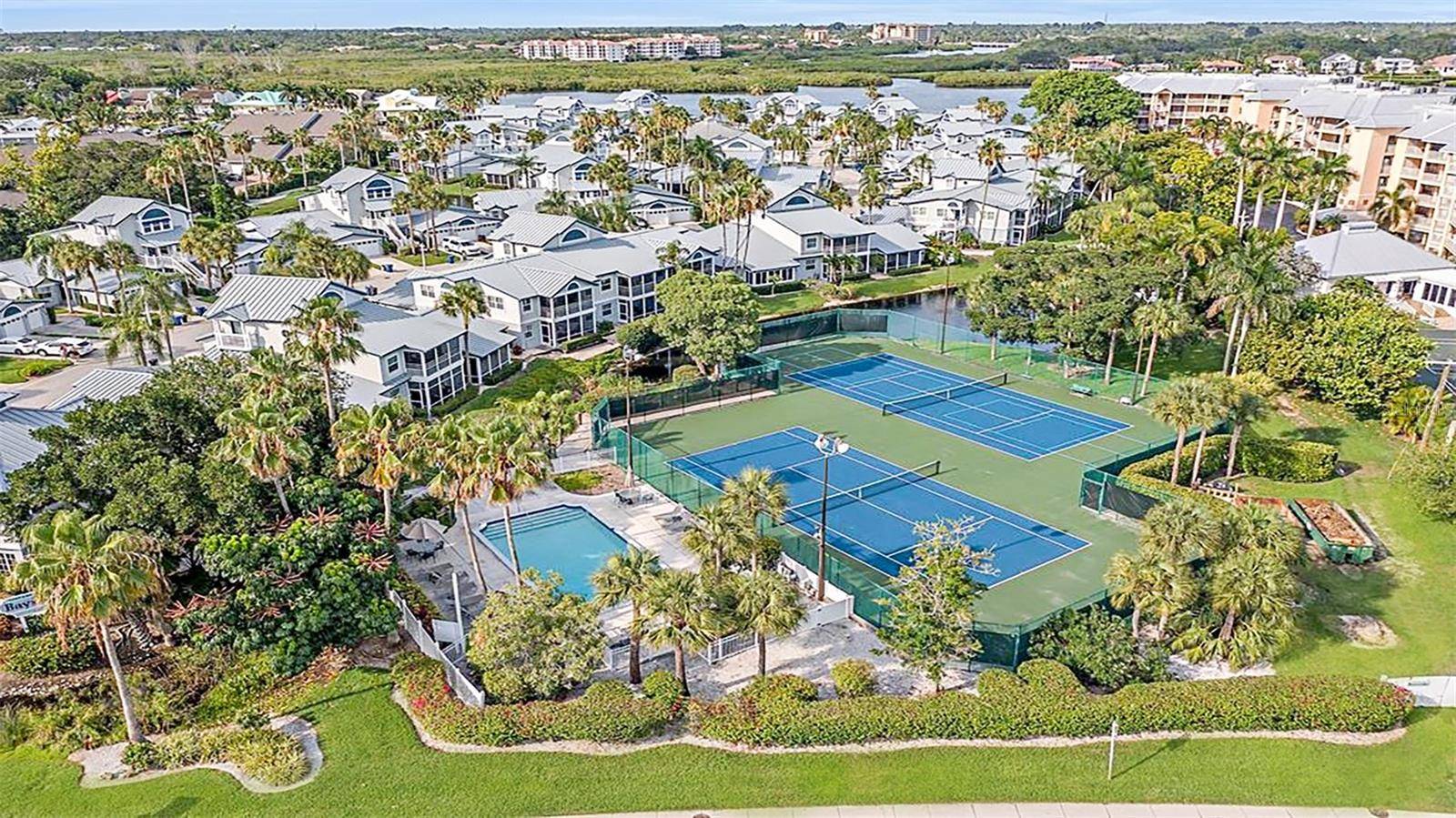 Sarasota, FL 34242,1360 SIESTA BAYSIDE DR #1360-D