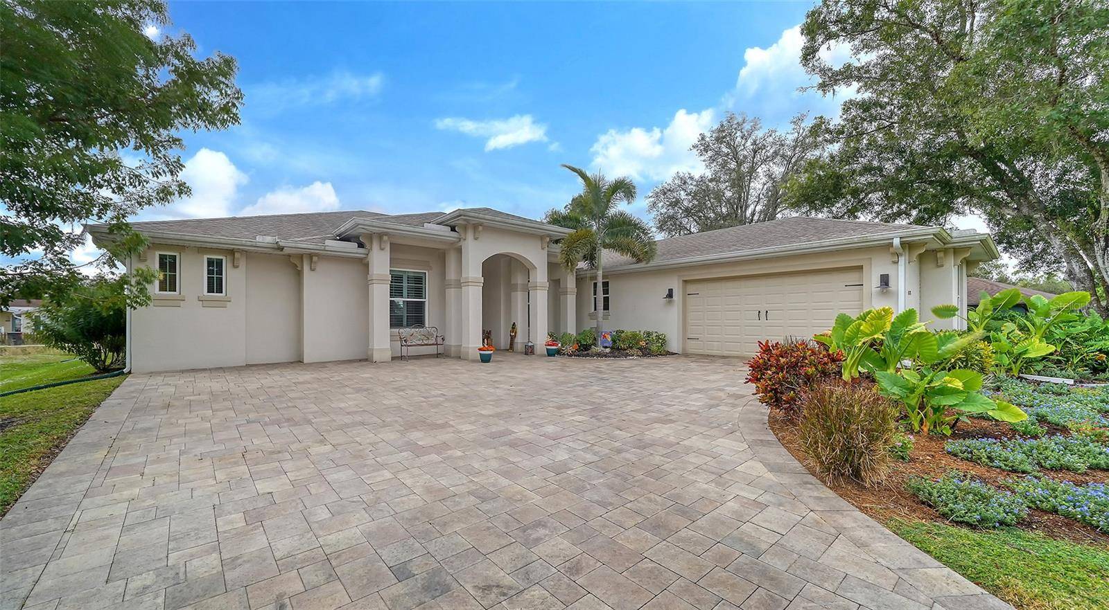 Sarasota, FL 34232,4878 WILD DOVE LN