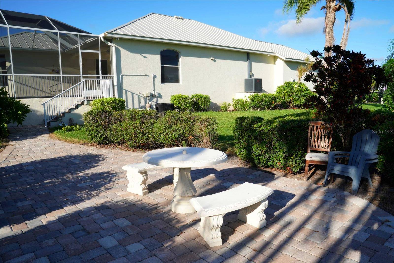 Placida, FL 33946,2 WINDWARD PL