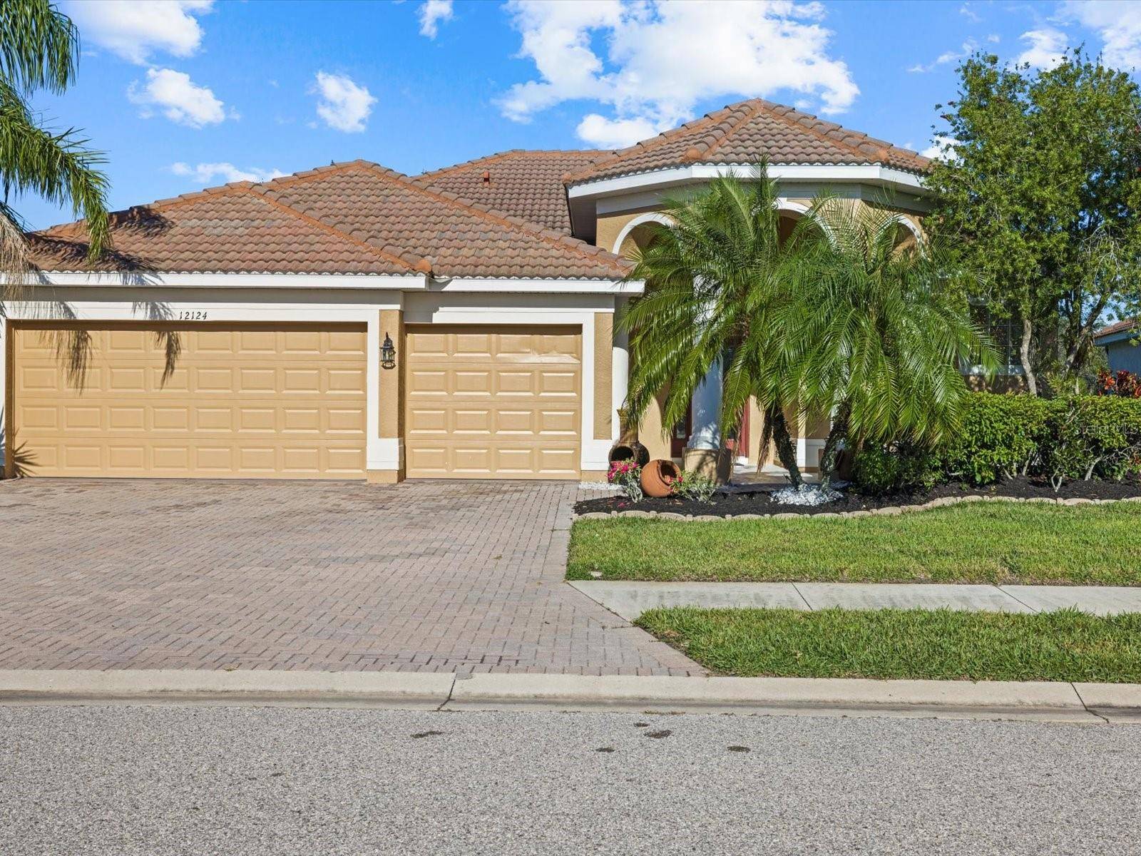 Venice, FL 34292,12124 GRANITE WOODS LOOP