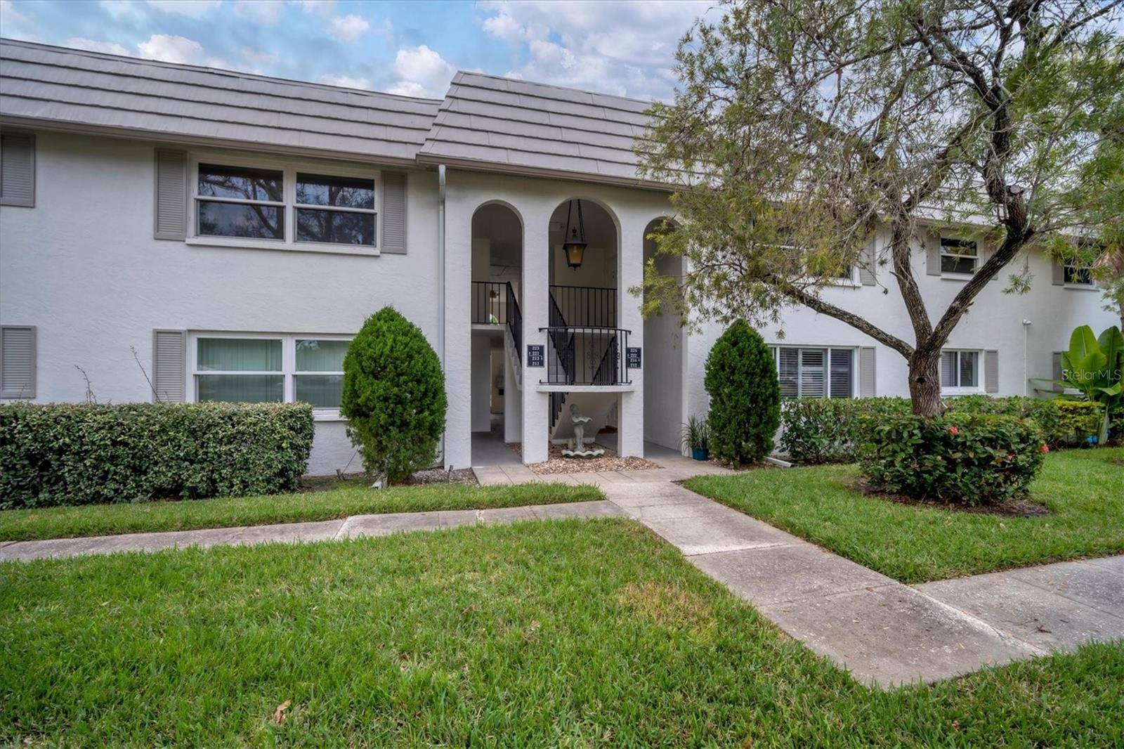 Sarasota, FL 34231,5800 HOLLYWOOD BLVD #222