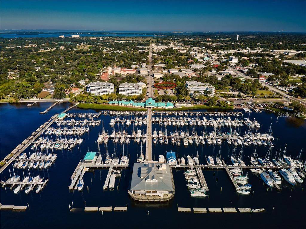 Palmetto, FL 34221,336 W 10TH AVE