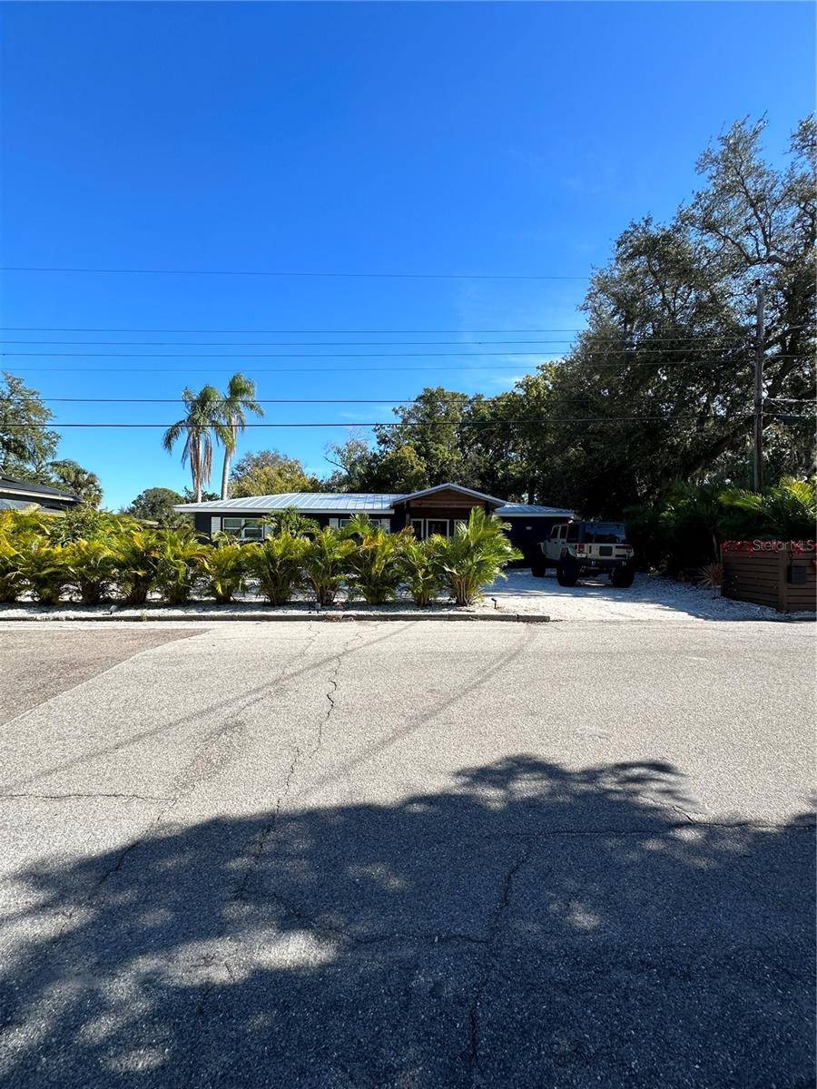 Bradenton, FL 34208,107 22ND ST E