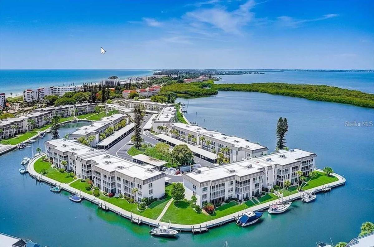 Longboat Key, FL 34228,4420 EXETER DR #102