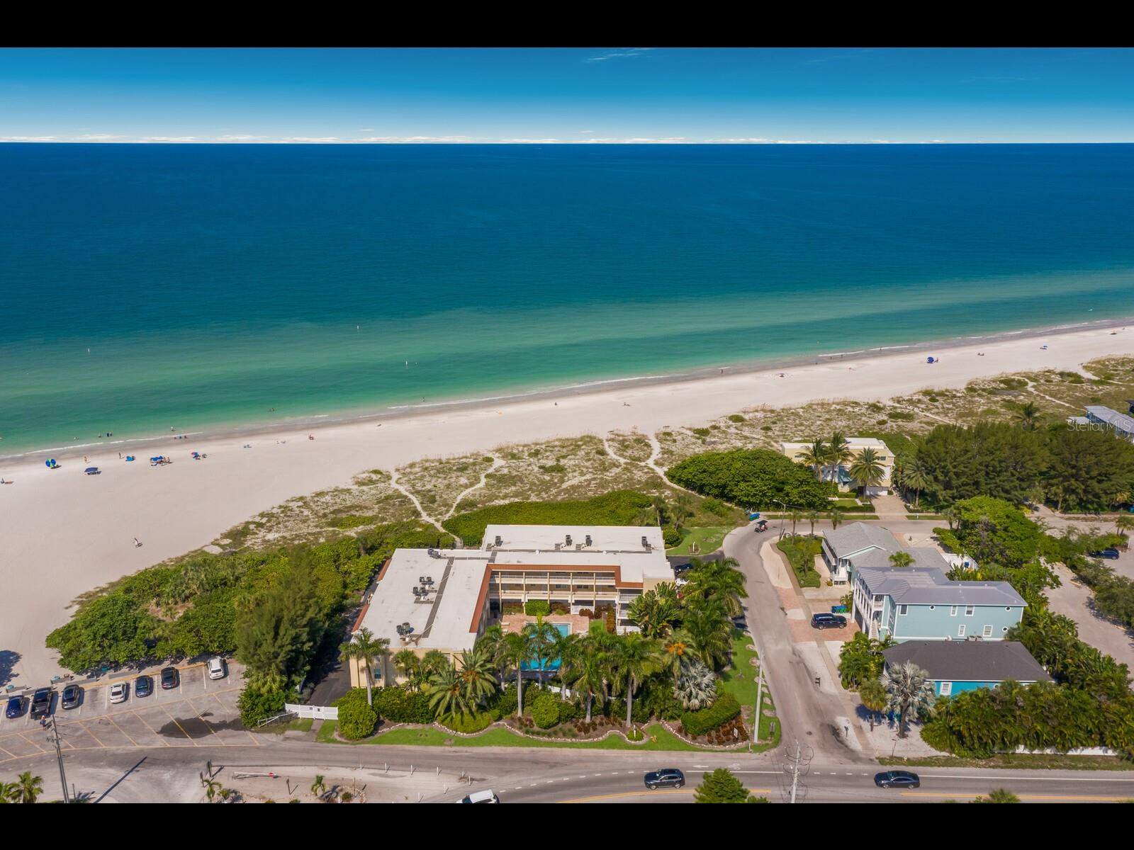 Holmes Beach, FL 34217,4200 GULF DR #108