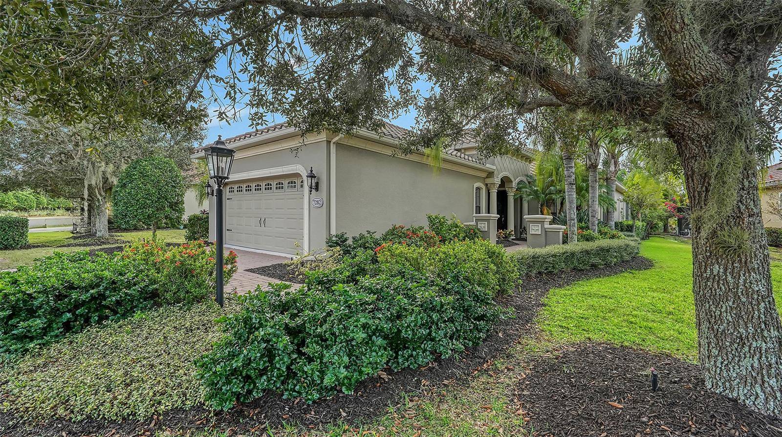 Lakewood Ranch, FL 34202,7282 BELLEISLE GLN