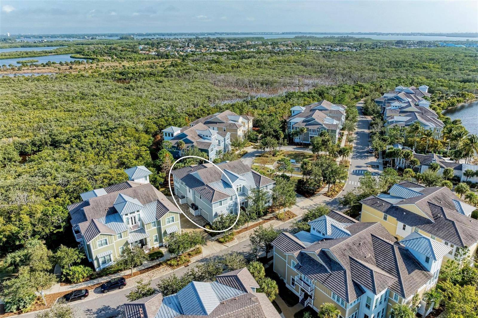 Bradenton, FL 34209,315 SAPPHIRE LAKE DR #201