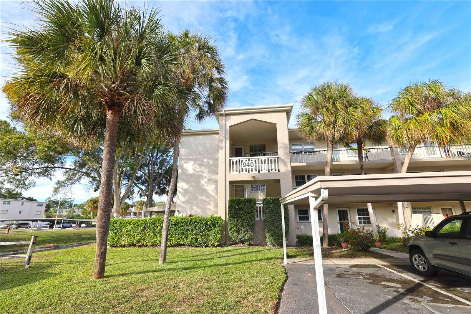 Dunedin, FL 34698,940 VIRGINIA ST #301