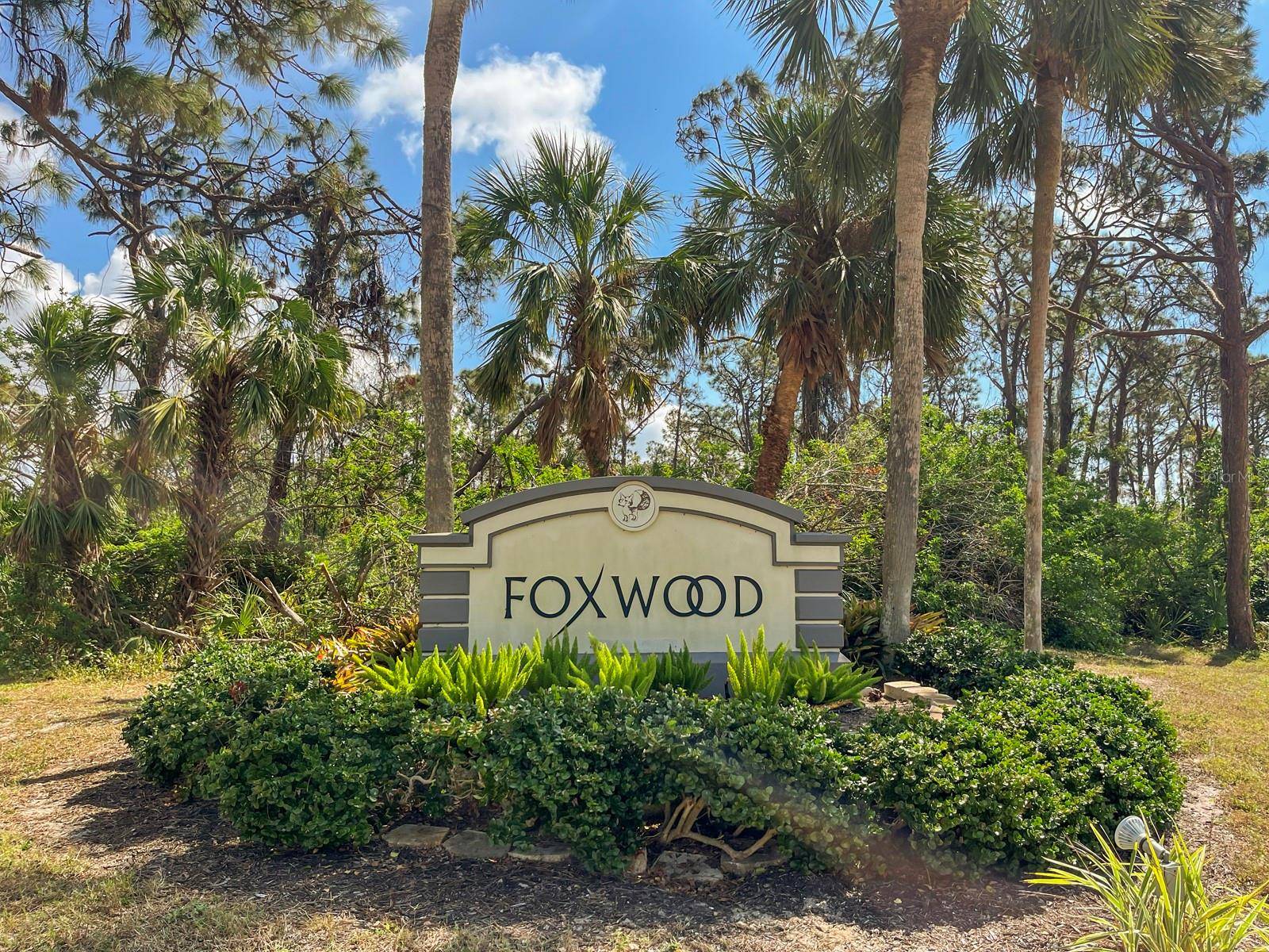 Englewood, FL 34223,607 LINDEN DR #607