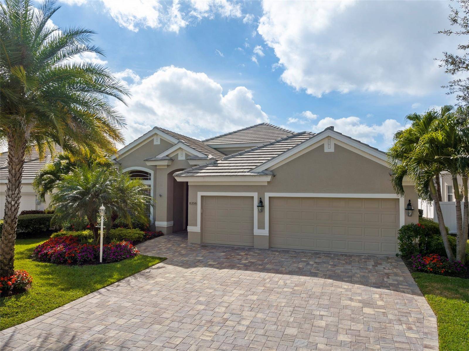 Lakewood Ranch, FL 34202,8358 SAILING LOOP